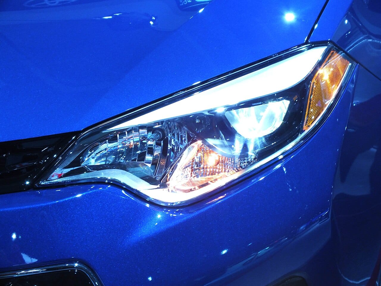 Headlamp Assembly (LED, Right) 81110-0K720