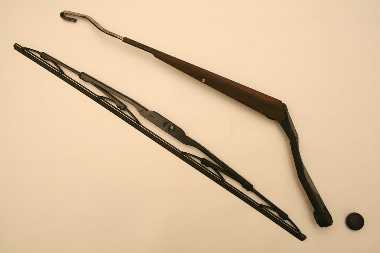 Wiper Blade Set (26" + 16") 85212-0K070