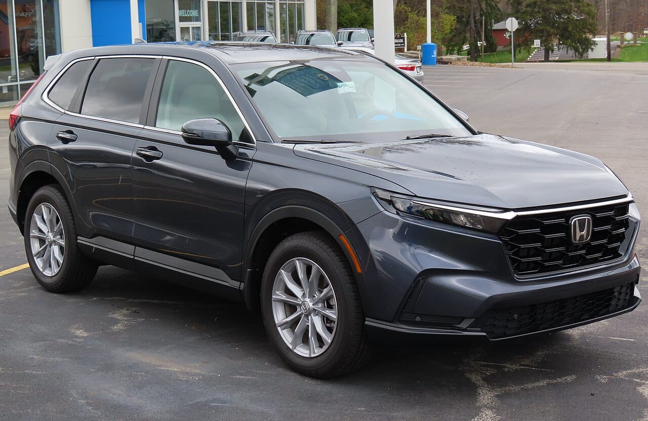 2023 Honda CR-V 1.5 Turbo EX AWD — front three-quarter view